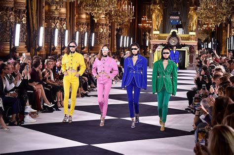 Paris fashion week 2023 dates